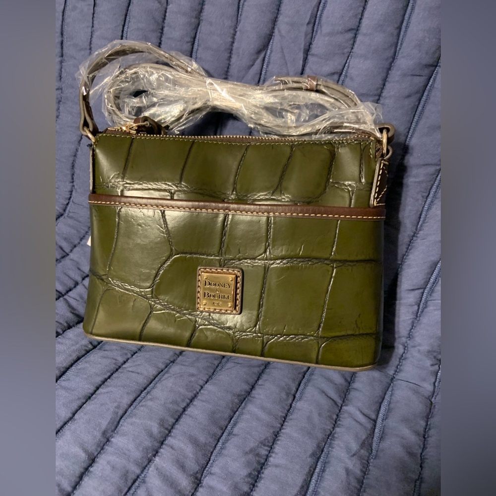 Dooney & bourke Ginger olive crossbody purse